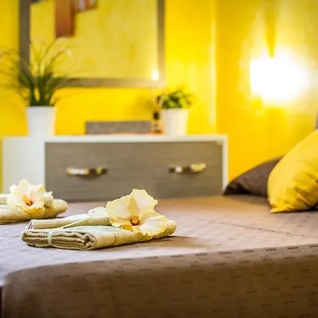Bed & Breakfast Pepito Cefalu